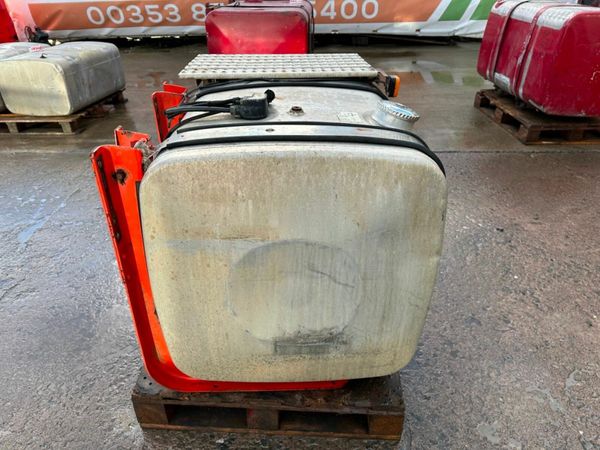 Lorry truck diesel fuel tank 377236706