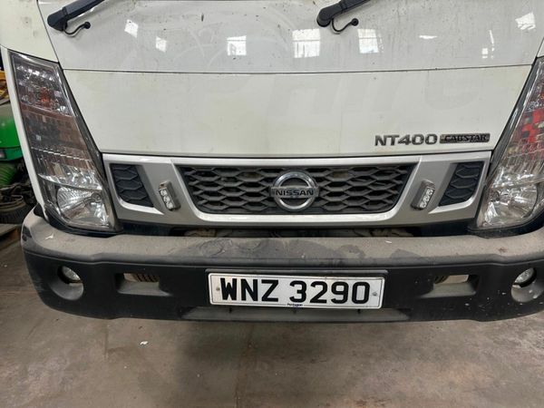 Nissan Cabstar Cherry picker boom lift access lift 377236813