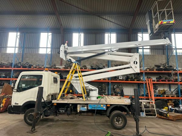 Nissan Cabstar Cherry picker boom lift access lift 377236814