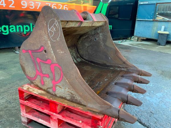 48" SCOOP TYPE BUCKET........65mm.......#JFP 377236977