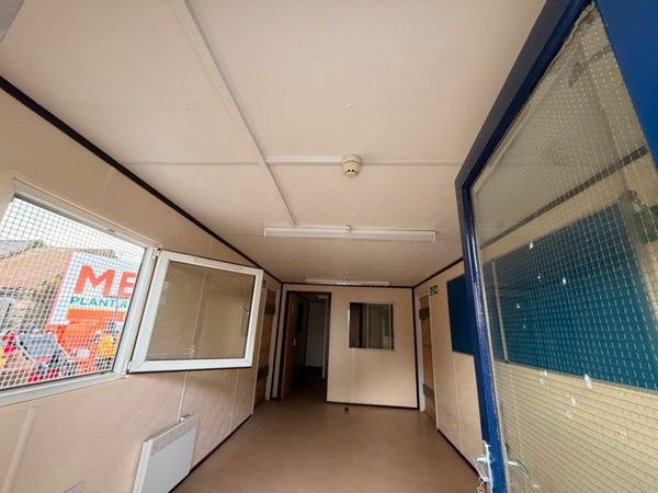 32 x 10 THREE ROOM SITE OFFICE CABIN.....876T 377236984