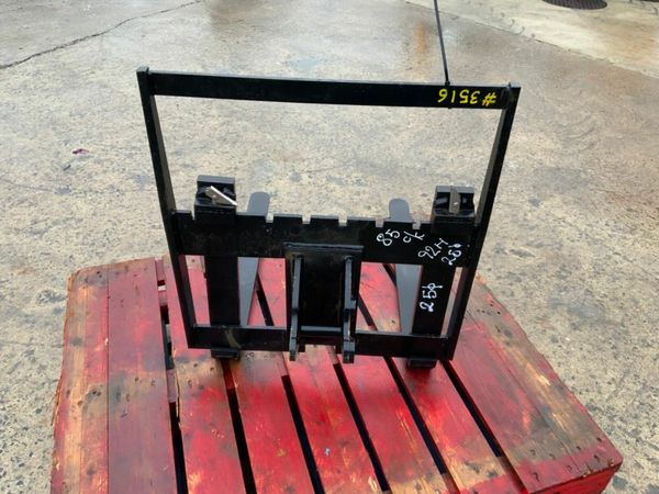 MICRO / MINI DIGGER FORK ATTACHMENT.......3516. 377236923