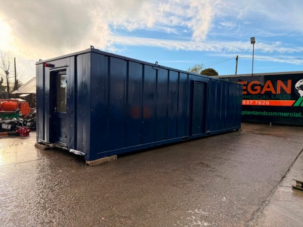 32 x 10 THREE ROOM SITE OFFICE CABIN.....876T 377237002