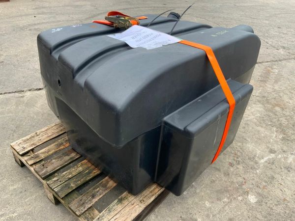 POWERSCREEN CRUSHER DIESEL TANK..1526k. 377237012