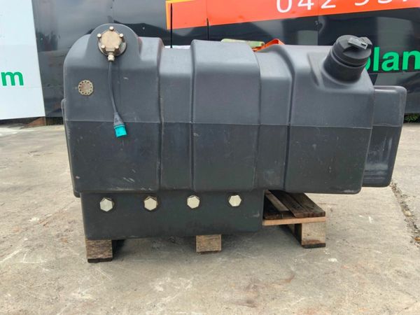 POWERSCREEN CRUSHER DIESEL TANK..1526k. 377237026