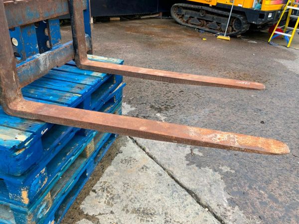 ENGCON S60 HITCH....PALLET FORKS......3396 377237154