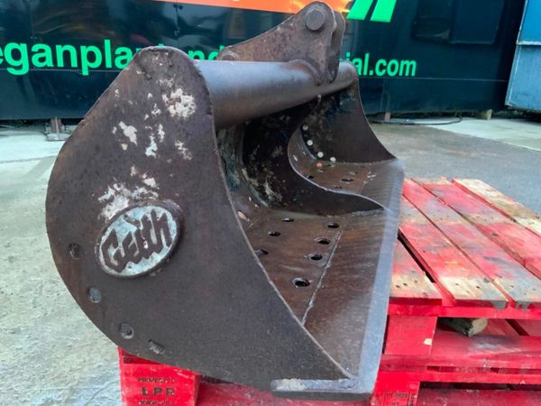 50" GEITH GRADING BUCKET.......45mm PINS.......675 377237283