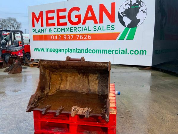 36" DIGGING BUCKET......45mm PINS...........3645. 377237356