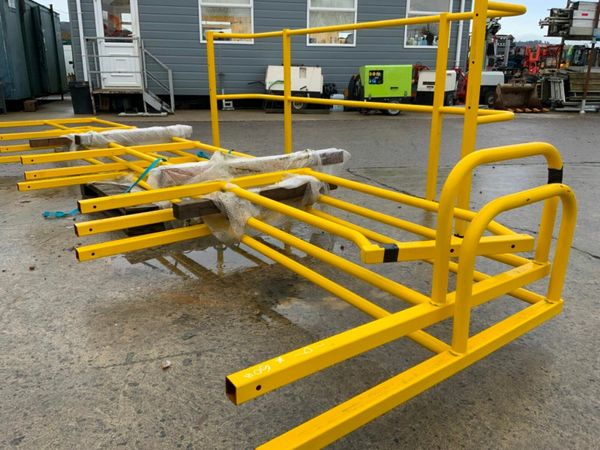 SAFETY HAND RAILING / GUARD RAILS......529. 377237375