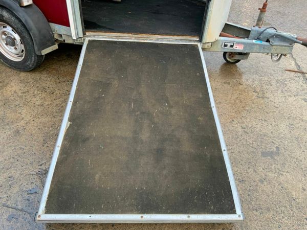 IFOR WILLIAMS HB505r DOUBLE HORSE BOX....1661. 377237323