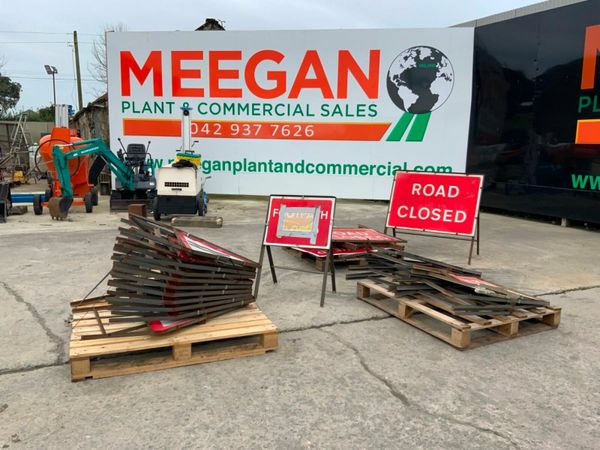 FOLDING ROAD SIGNS.....ASSORTED SIGNAGE. 377237554