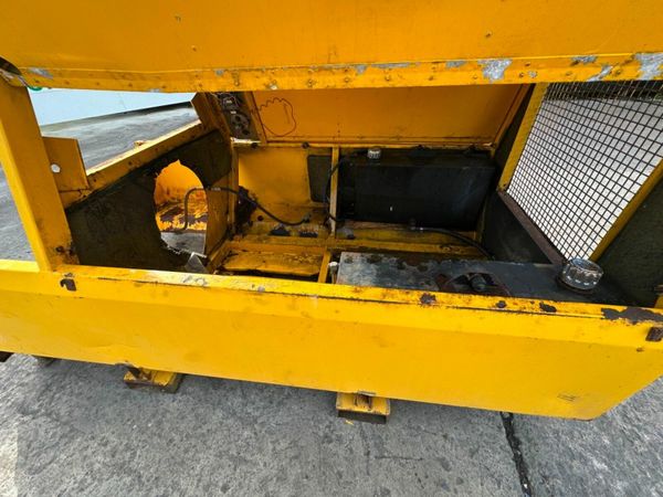 Shelter frame generator, pump etc 377237616