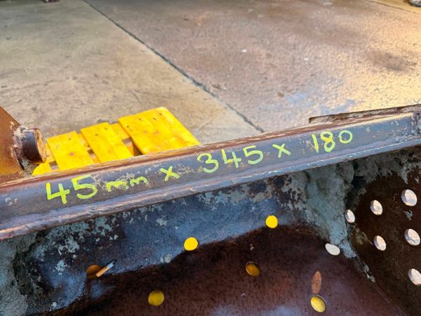 60" JCB 3CX GRADING BUCKET....45MM....891 377237781