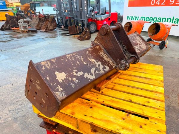 60" JCB 3CX GRADING BUCKET....45MM....891 377237789