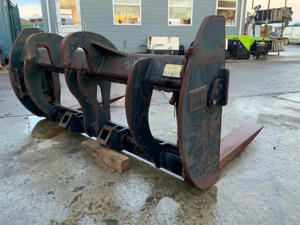 96" CAT LOADER FUSION FORK CARRIAGE....3553 377237863