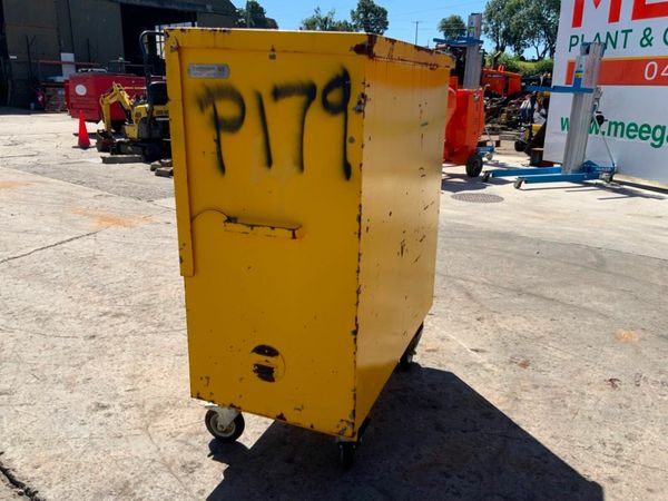 ARMOGUARD CHEMICAL STORAGE BOX.....P179. 377237964