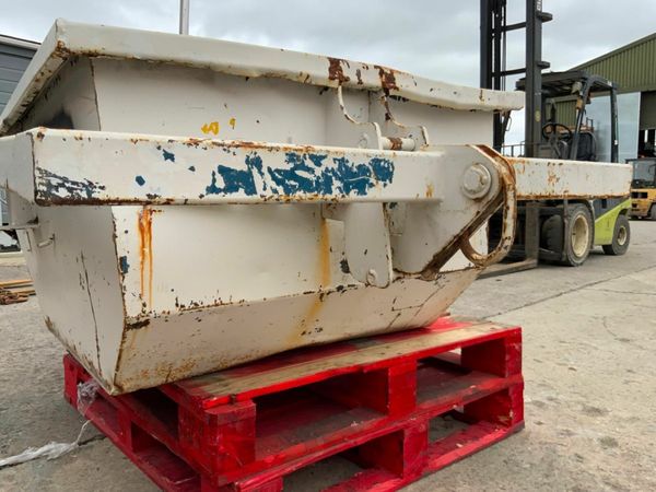 500lts CONQUIP SELF TIPPING BOAT SKIP.....179c. 377238079