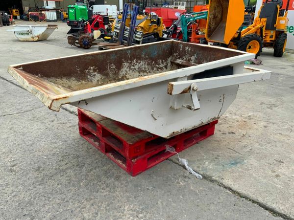 500lts CONQUIP SELF TIPPING BOAT SKIP.....179c. 377238082