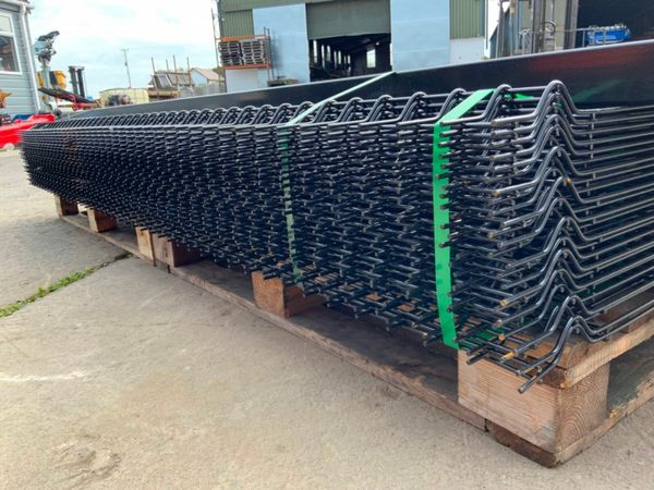 UNUSED V MESH SECURITY FENCING .....223m. 377238126
