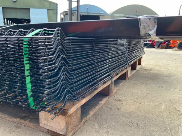 UNUSED V MESH SECURITY FENCING .....223m. 377238128