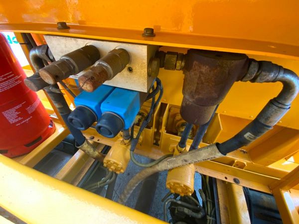 2017 DAF LF150 TWIN COMPARTMENT HOT BOX. 377238357