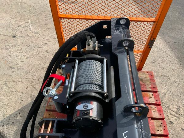 UNUSED 7t HYDRAULIC RECOVERY  WINCH....4095. 377238380
