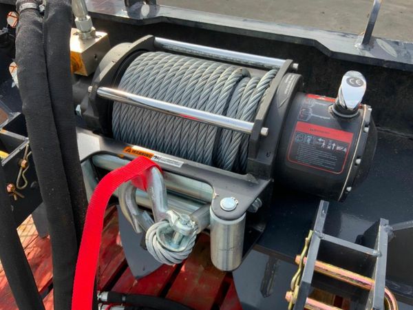 UNUSED 7t HYDRAULIC RECOVERY  WINCH....4095. 377238382