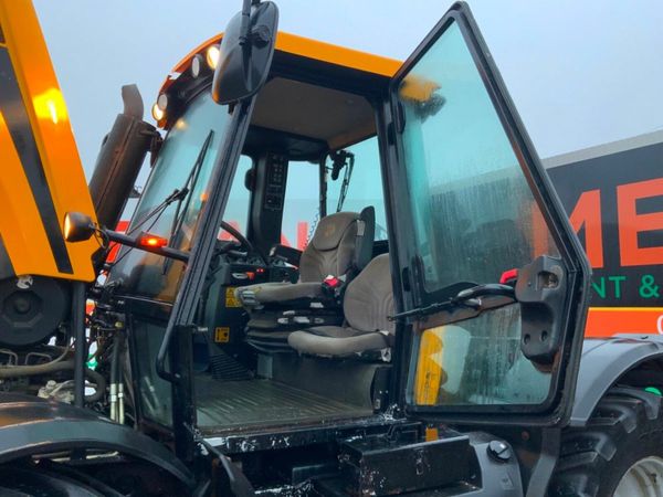 2009 JCB FASTRAC 2170....tractor...9734 hours. 377238482