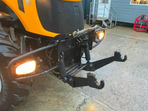 2009 JCB FASTRAC 2170....tractor...9734 hours. 377238492