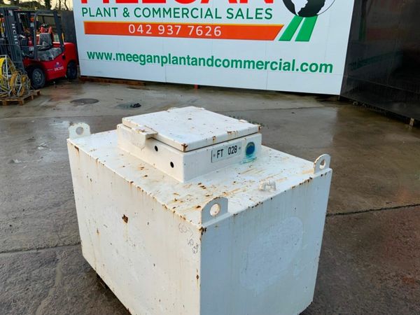 FUEL STORAGE / DELIVERY TANK.......701. 377238415