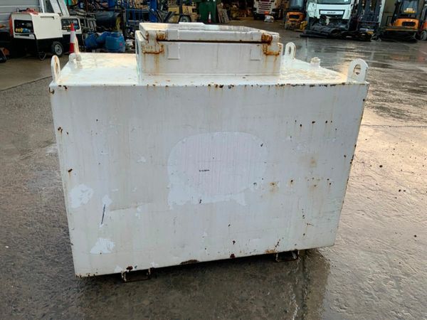 FUEL STORAGE / DELIVERY TANK.......701. 377238424