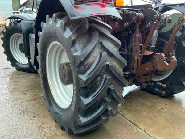 2009 JCB FASTRAC 2170....tractor...9734 hours. 377238500