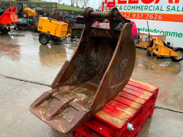 24" STRICKLAND BUCKET.....65mm PINS.......1604t. 377238756