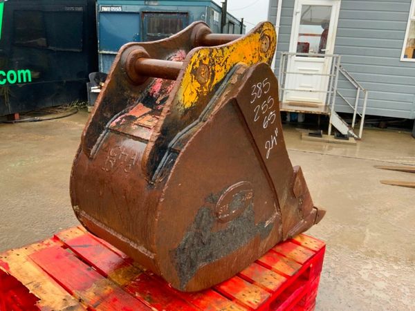 24" STRICKLAND BUCKET.....65mm PINS.......1604t. 377238757