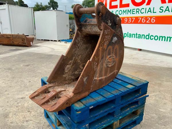 18" STRICKLAND BUCKET......65mm PINS......1199t. 377238852