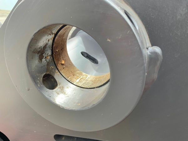 UNUSED VOLVO S1 TYPE QUICK HITCH.........7473. 377238963