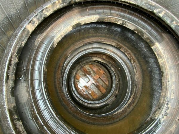 JCB SITE MASTER 15.5 x 25 TELEPORTER TYRES....4405 377239074