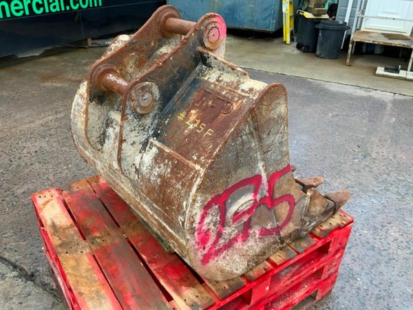 36"  STRICKLAND  BUCKET......50mm PINS......275f. 377239082