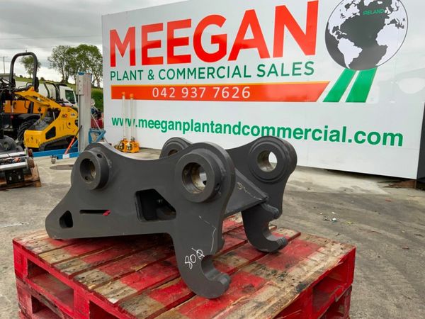 UNUSED VOLVO S2 TYPE HYDRAULIC Q/HITCH....7465. 377239027