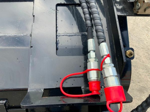 SKIDSTEER SELF LOADING MIXING BUCKET... 178w. 377239161