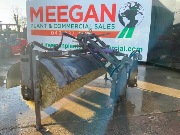 10ft ROAD SWEEPER.... VOLVO LOADING  SHOVEL.. 377239280