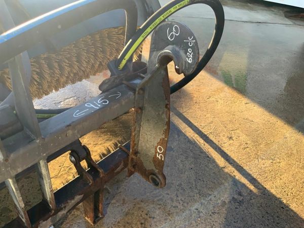 10ft ROAD SWEEPER.... VOLVO LOADING  SHOVEL.. 377239292