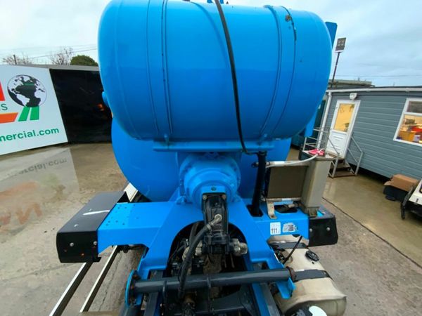 Volvo FM 2020 FMX TRIDEM......LIEBHERR 895 MIXER.. 377365223