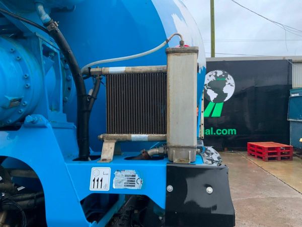 Volvo FM 2020 FMX TRIDEM......LIEBHERR 895 MIXER.. 377365230