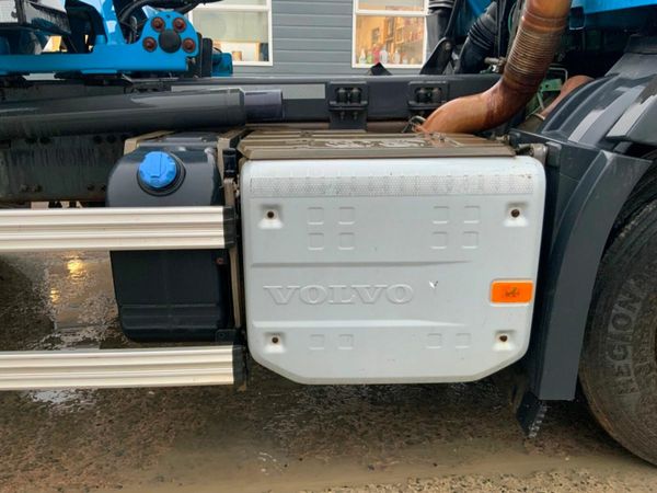 Volvo FM 2020 FMX TRIDEM......LIEBHERR 895 MIXER.. 377365237