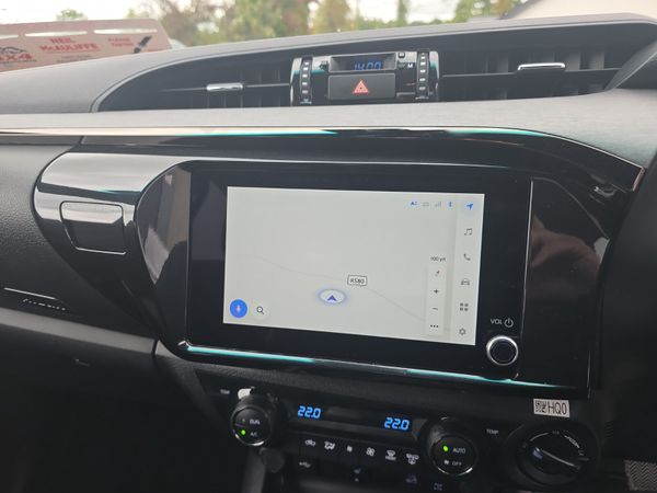 Toyota Hilux 2.8 Invincible 377384702