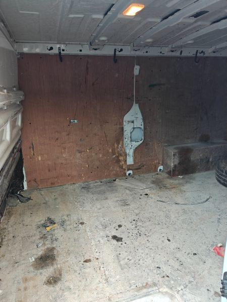 191 Opel Vivaro CVRT 04/26 TAX 05/26 377388982