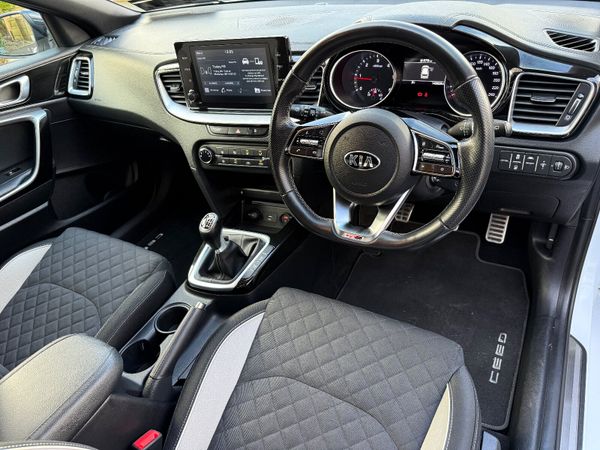 Now Reserved!Excellent Condition 211 Kia Ceed Van! 377304839