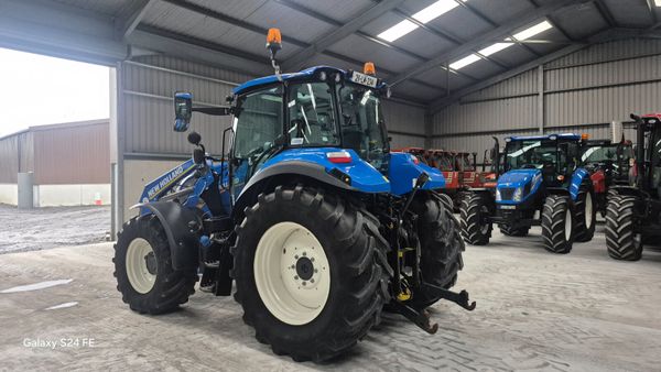 New Holland  T5.120 Electro command 377331047