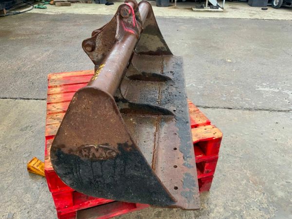 72" BMC GRADING BUCKET.....50mm PINS........283f. 377334741